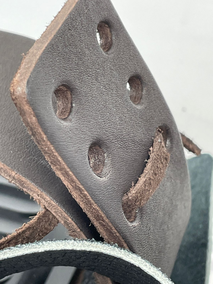 Комплект креплений охотничьих лыж натуральная