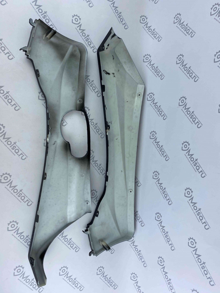 Облицовка боковая нижняя Rapiras (F3) чёрная (ПАРА)