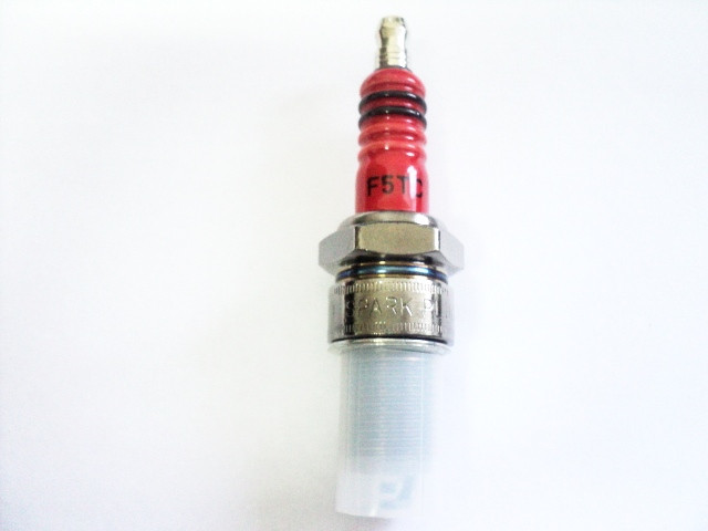 Свеча Буран CROWN F5TC  аналог NGK BP6ES, А17ДВ1  4Т двигатель