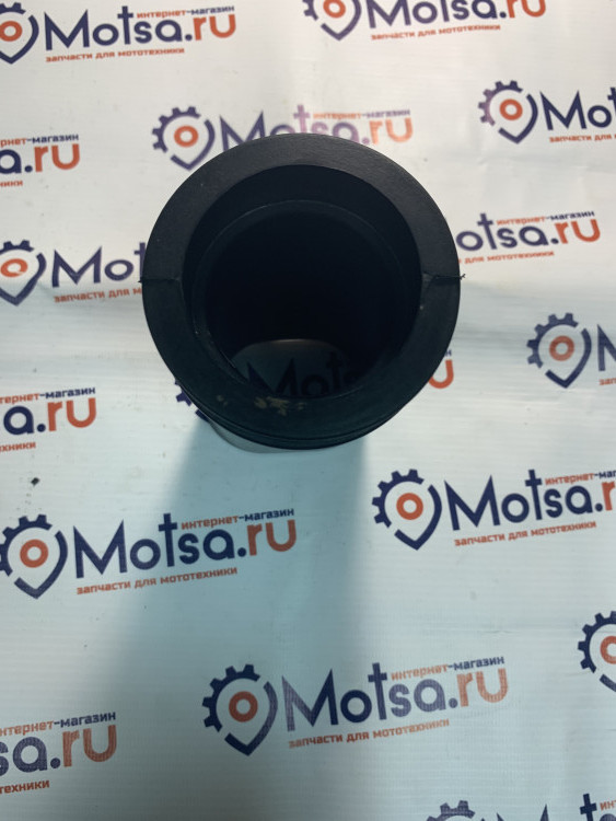 Муфта Тайга глушителя шума впуска на 2 карбюратора С40800097