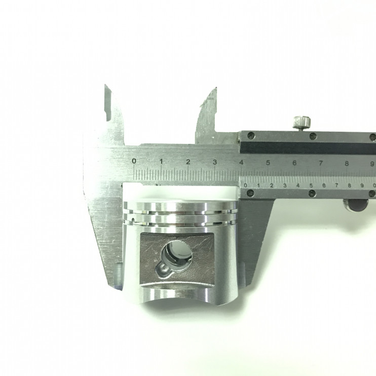 Поршень мотокосы Stihl FS450 с пальцем кольцами комплект