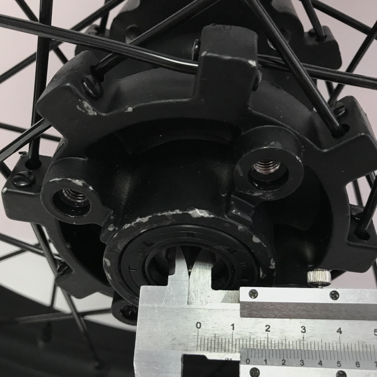 Обод 18 2.15-18 спицы 4x57 мотоцикл Irbis TTR 250а