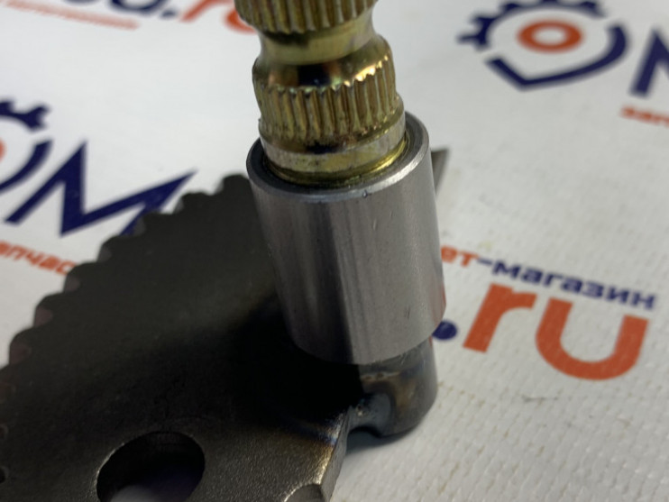 Вал кикстартера скутер R10 с сектором