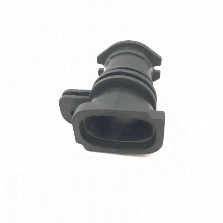 Патрубок карбюратора колено Husqvarna 365 Квадрат