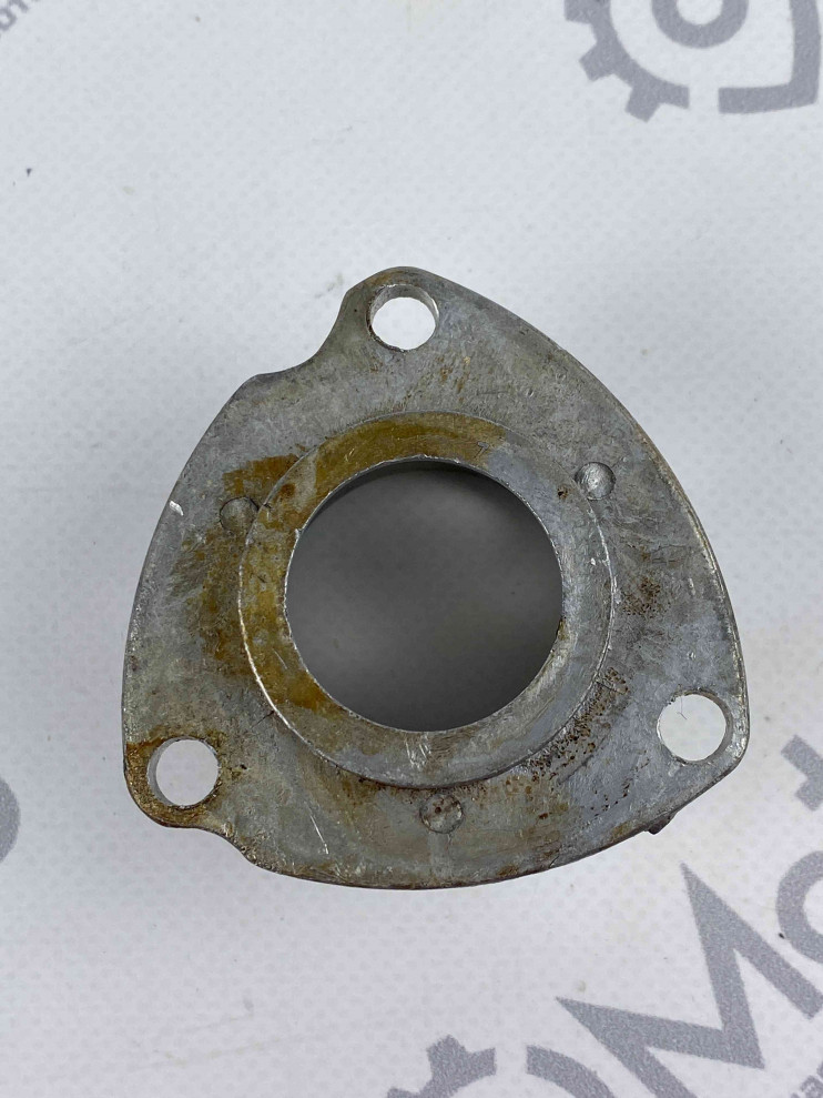 Стакан бензопила редуктора