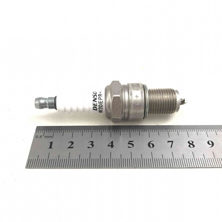 Свеча Буран DENSO W20EPR-U  3047 аналог  NGK BP6ES