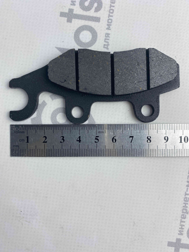 Колодки тормозные диск GY6-125-150 (YY-150) (с правым ухом)