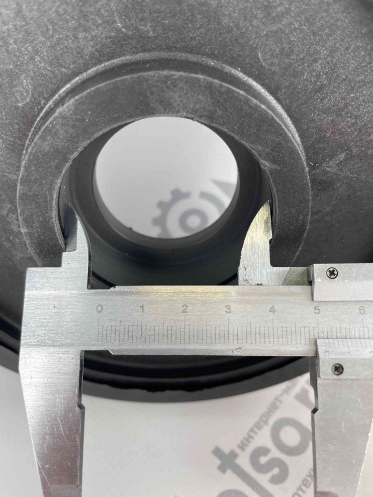 Кaток Тайга плaстиковый большой  D165мм