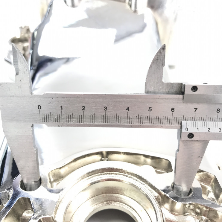 Картер двигателя левый 139QMB R10 хром