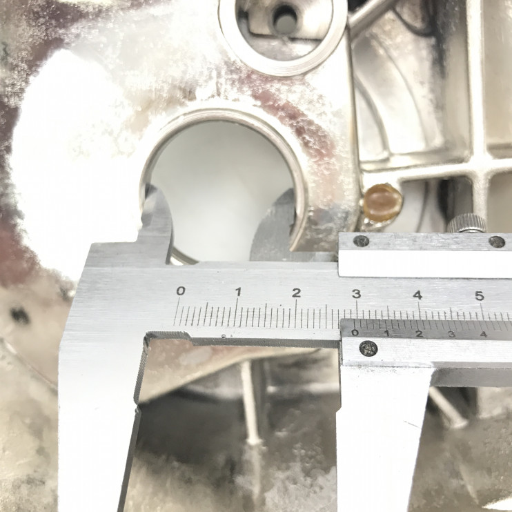 Картер двигателя левый 139QMB R10 хром