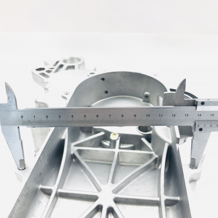 Картер двигателя левый 139QMB R12