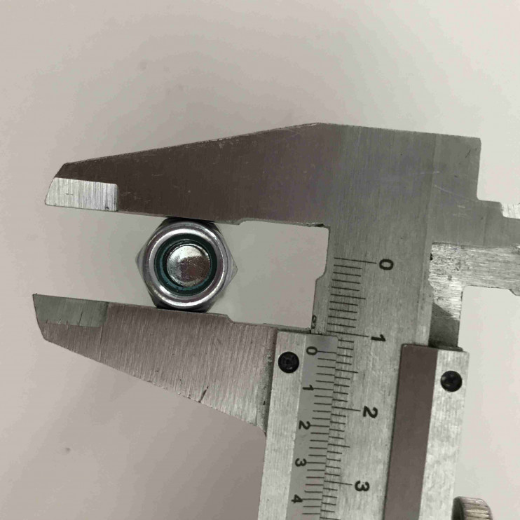 Болт шнека срезной с гайкой ST556 М8