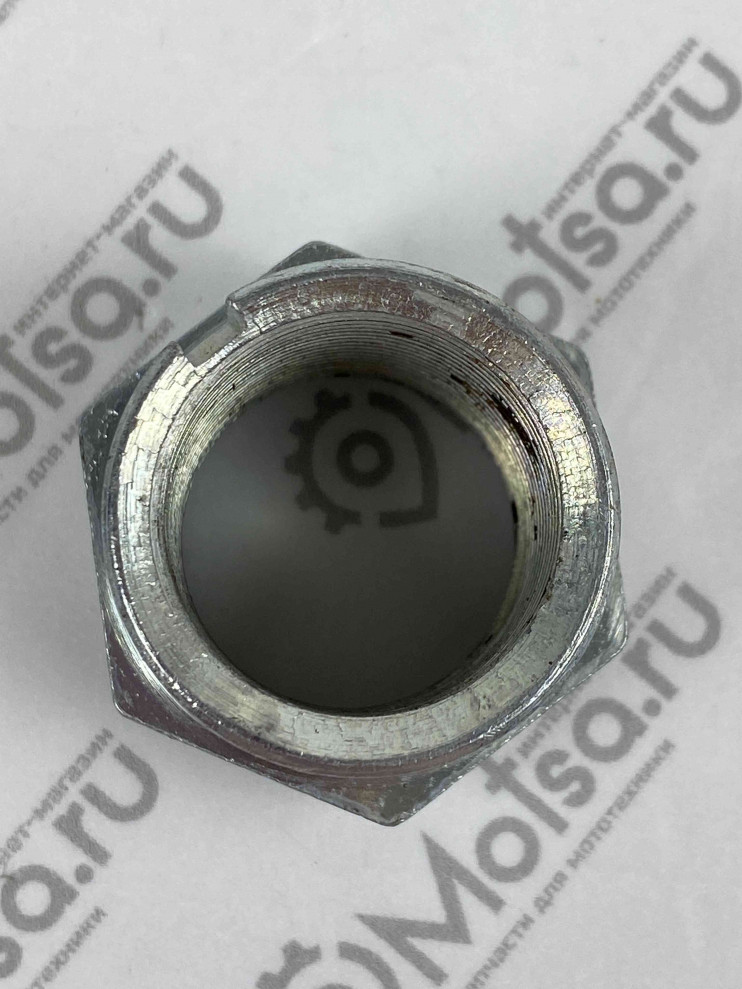 Гайка мотоцикл Иж рулевой колонки большая