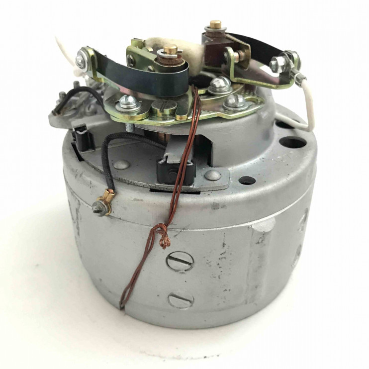 Генератор Иж Юпитер 6В (реставрация хорошая) Россия (с гарантией)