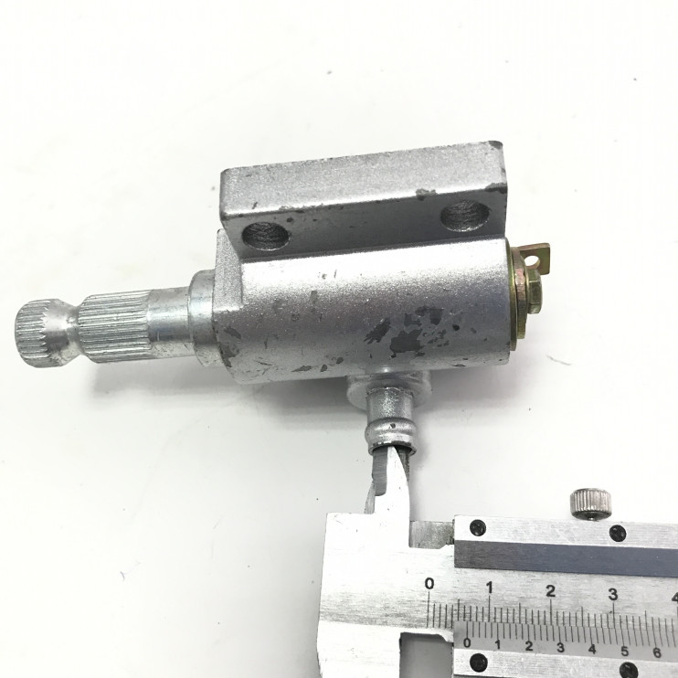 Вал переключения коробки реверса трицикл LF200ZH-2