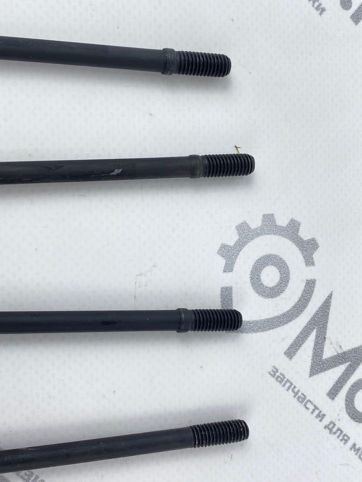 Шпильки цилиндра мопед Дельта, Альфа, Зодиак 70см3