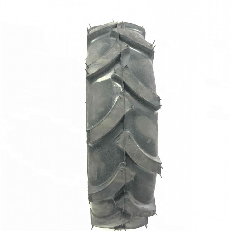 Покрышка ПетроШина Л-360 4.50-10 Муравей Елочка с камерой