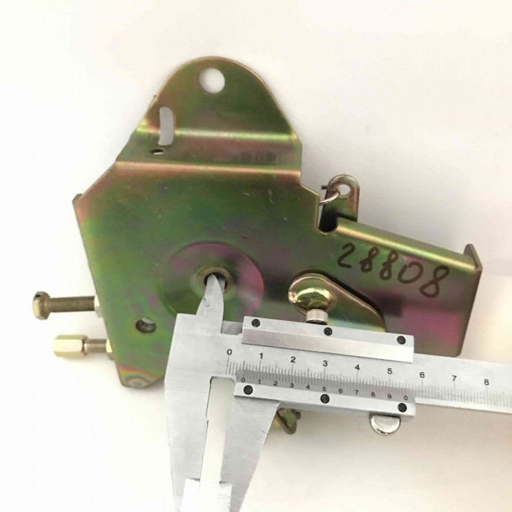 Кронштейн регулировки оборотов 186F, 186FD