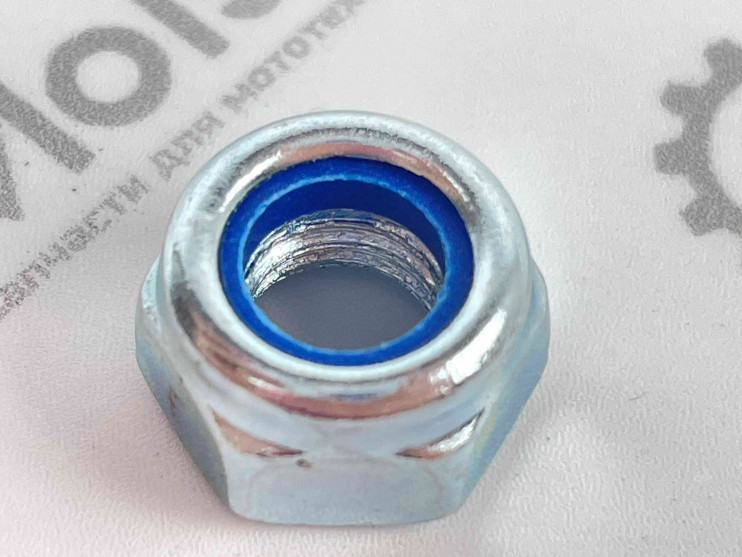 Гайка М8х1,25 самоконтрящаяся крепления ножей фрезы