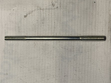 Шпилька цилиндра длинная веломотор F50