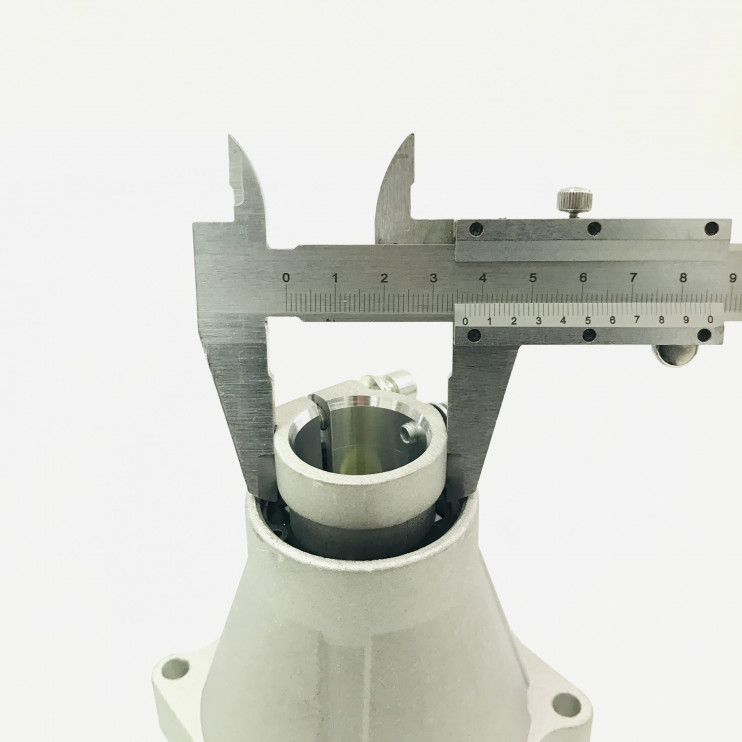 Редуктор верхний в сборе мотокосы BC/GBC-033/043 (28мм) (9 шлицов) (сцепление в сборе)