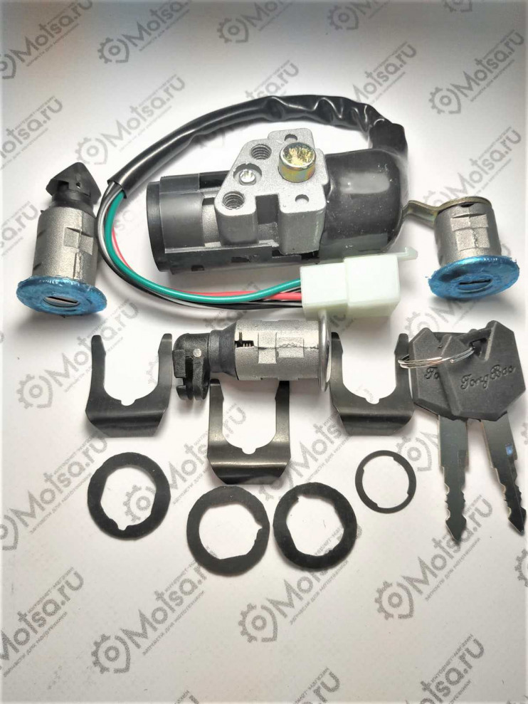 Комлект замков скутер Honda LEAD 90