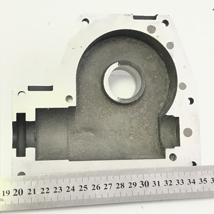 Картер редуктора привода шнеков правый KC626MS