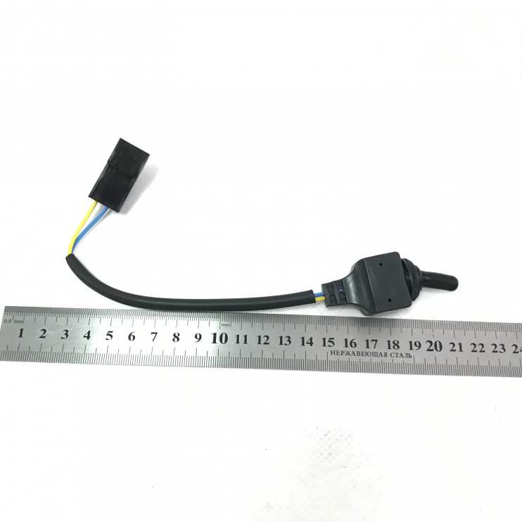 Тумблер влагозащищенный с проводкой TSM-01 включения обогрева ручек С41100470