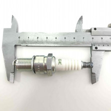 Свеча Буран NGK BP6E оригинальная  5637 V-LINE4   аналог А-17ДВ1