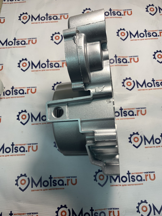 Крышка картера левая 167FMM