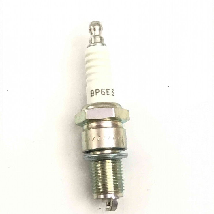 Свеча Буран NGK BP6ES оригинальная  7811   аналог А-17ДВ1