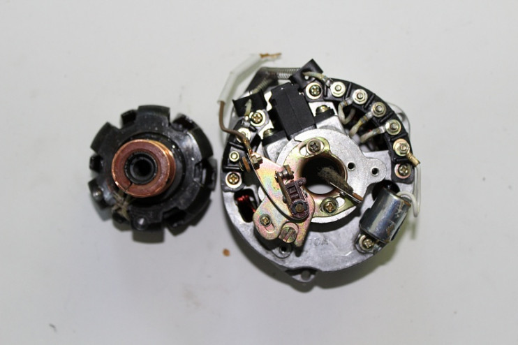 Генератор мотоцикл Иж Планета 12В