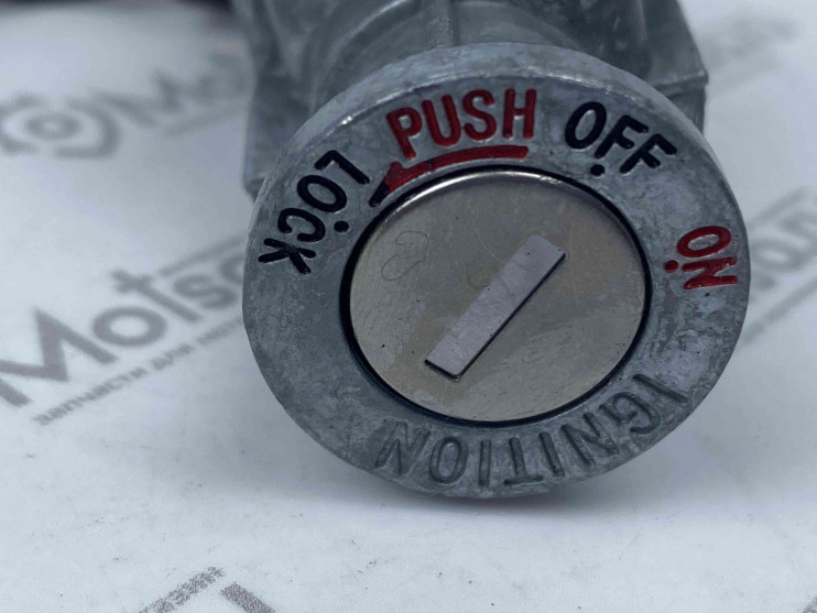 Замок зажигания скутер Honda Tact AF16