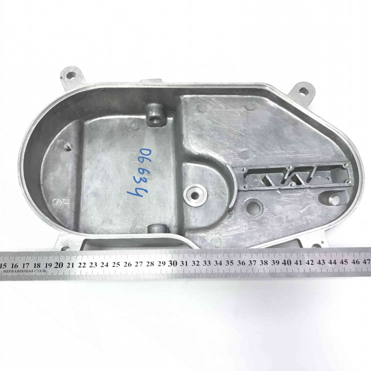 Полукартер КПП Рысь правый (113.06.010.005)