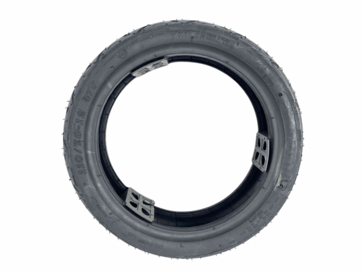 Покрышка 12 110/70 бескамерная Jaystone