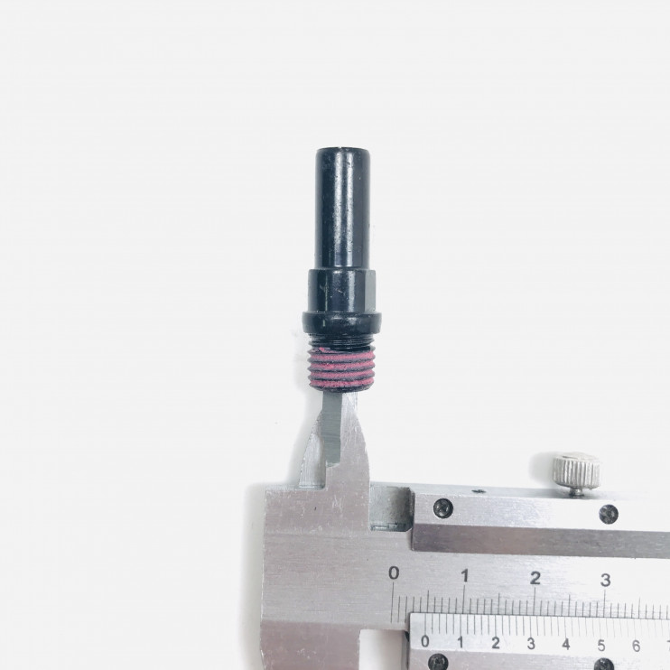 Болт крепления ободных тормозов на вилку v-brake Стелс