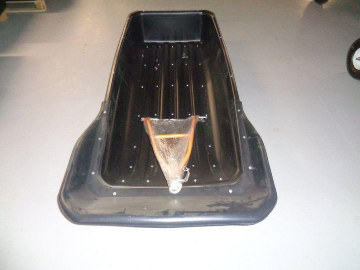 Сани волокуши А-16/ Tundra (1900*800*600) с обвязкой, дышлом, отбойником, капотом