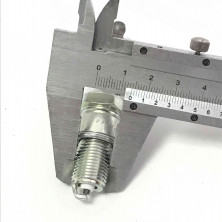 Свеча NGK BPR9ES оригинальная 7788 снегоход