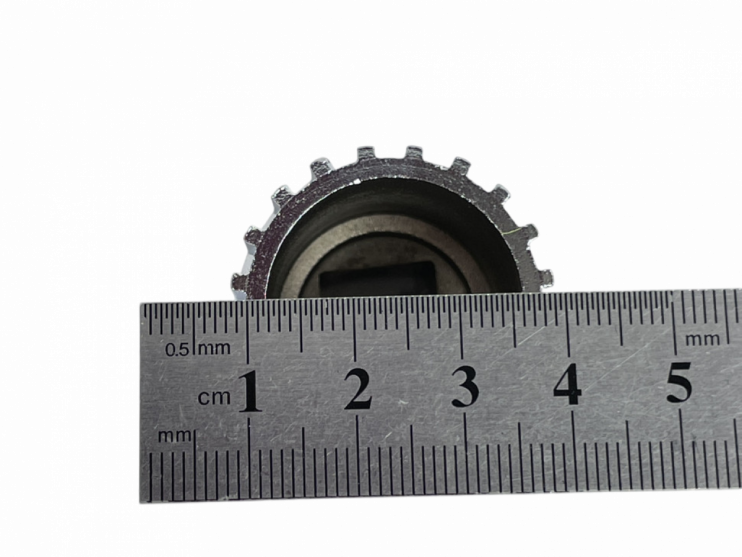 Съемник каретки-картриджа Shimano под ключ 24 и квадрат 1-2