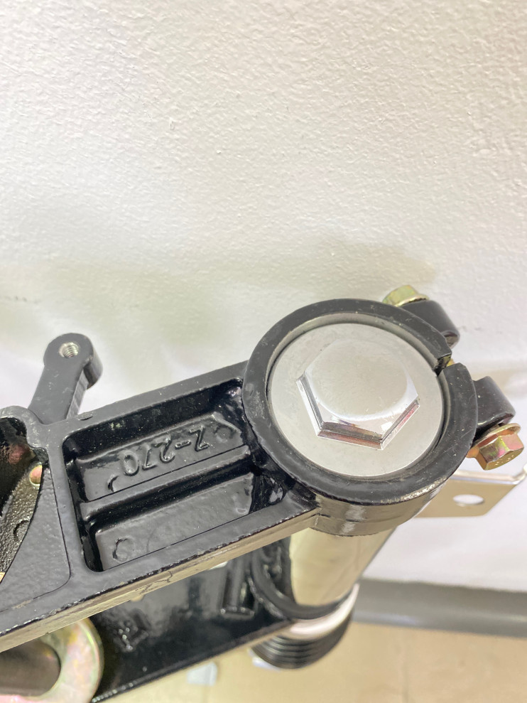 Вилка телескопическая трицикл LF200ZH-2 (оригинал, заводск. LIFAN)