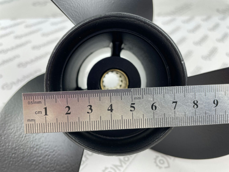 Винт 8.5-9 12 шлицов 6-9.8НР