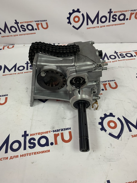 Коробка снегоход Буран реверса нового образца (короткий вал гладкий) (110603190)