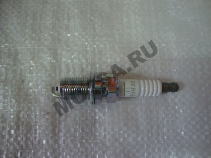 Свеча NGK BPR6ES-11 оригинальная (4824/5339 V-Line13) (скутер)