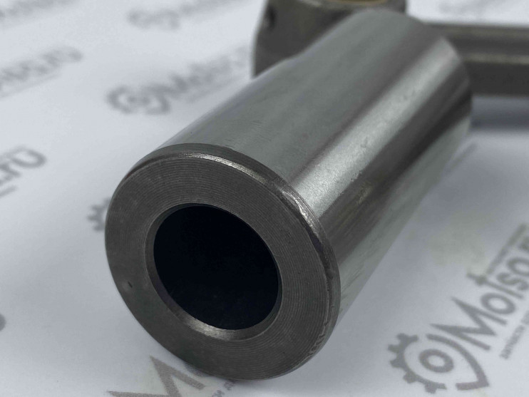 Шатун мотоцикл Иж Планета в сборе