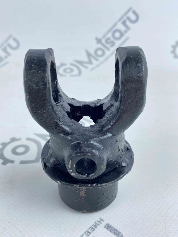 Вилка шлицевая хвостовика Урал (с отверстиями под крестовину и клин) (реставрация)