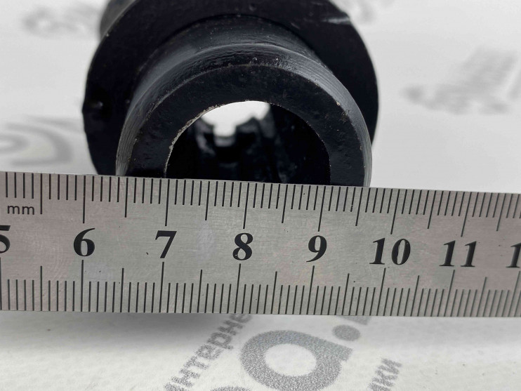 Вилка шлицевая хвостовика Урал (с отверстиями под крестовину и клин) (реставрация)