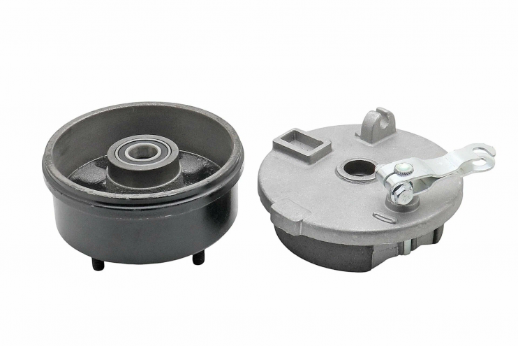 Барабан тормозной левый в сборе Terrano