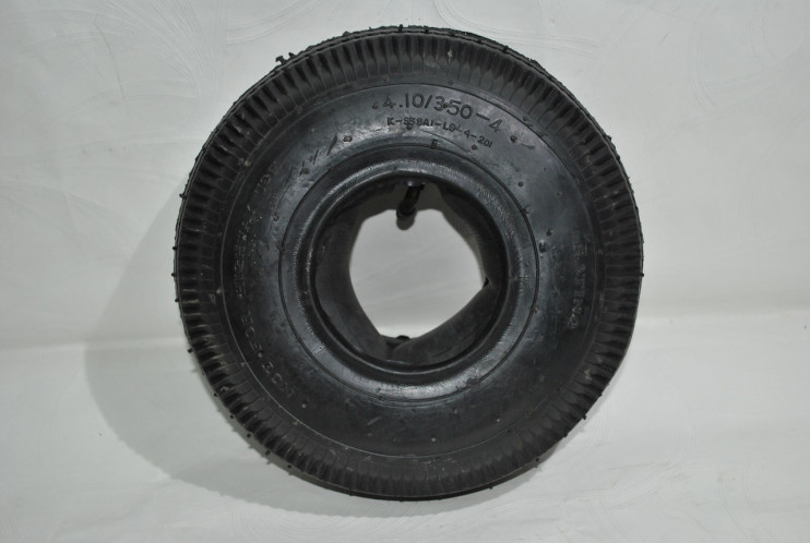 Покрышка  4 3,50-4 камерная (С КАМЕРОЙ) для тачки садовой