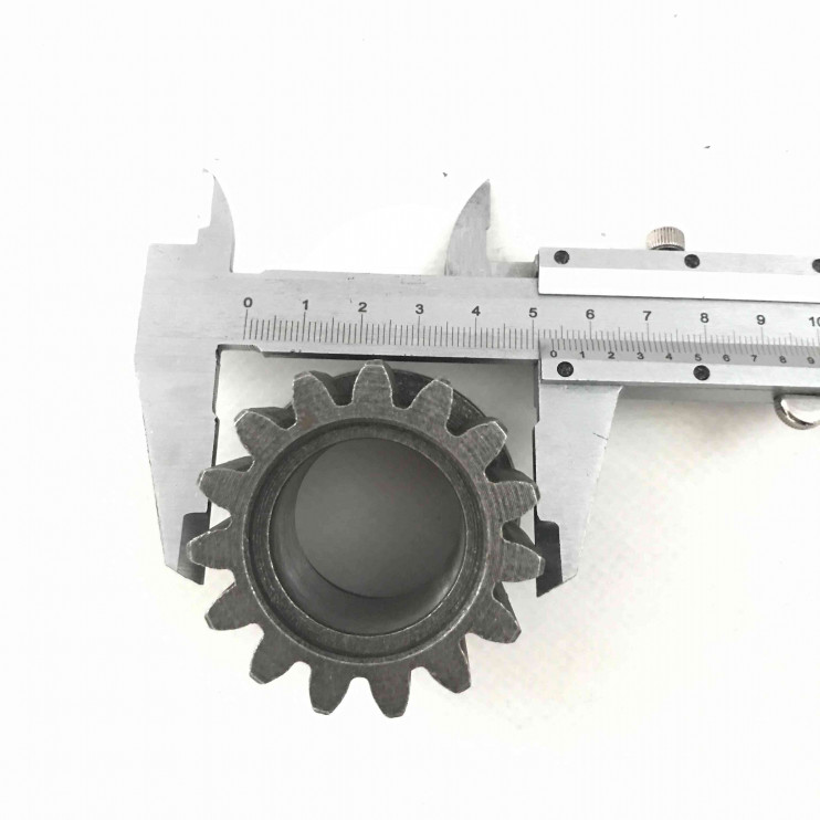 Шестерня рулевого вала КПП (15 зубов, под гладкий вал) МБ-8D,МБ-10D