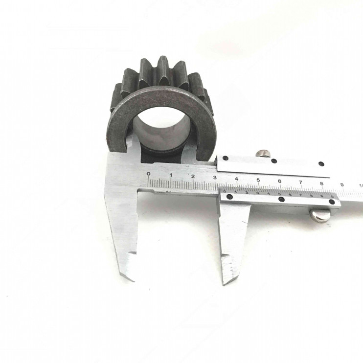 Шестерня рулевого вала КПП (15 зубов, под гладкий вал) МБ-8D,МБ-10D